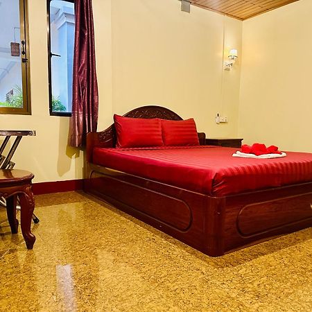 Savet Guesthouse Stoeng Treng Bagian luar foto