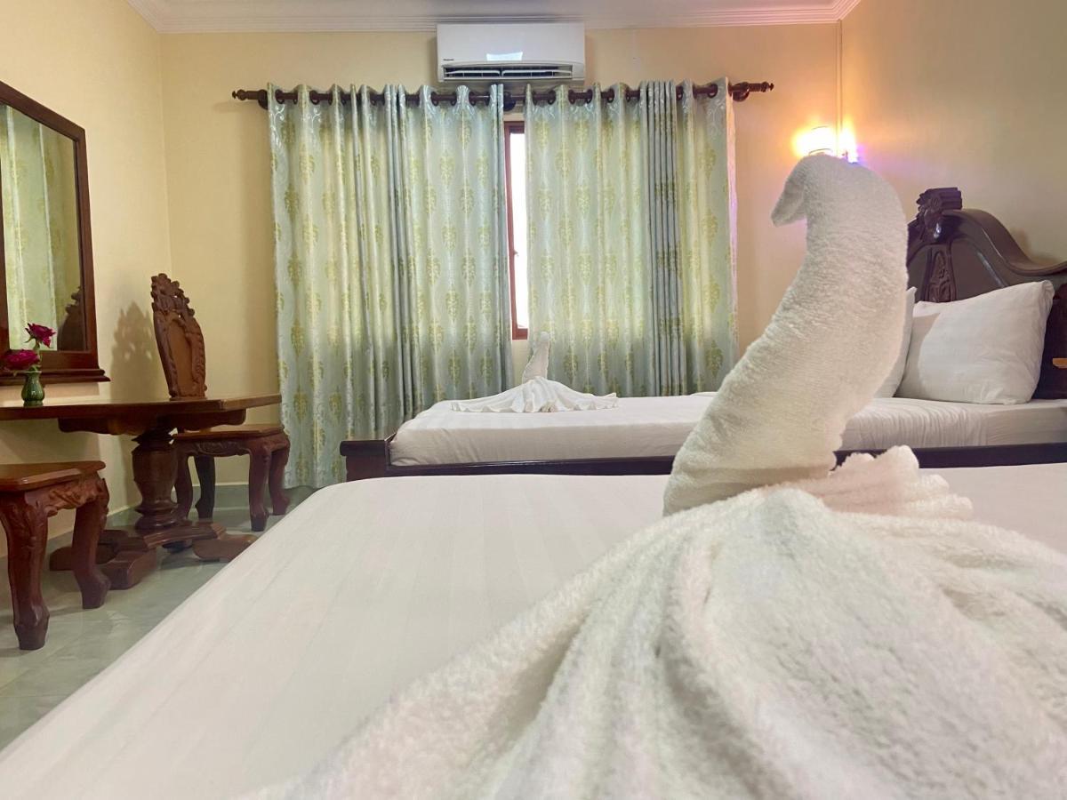 Savet Guesthouse Stoeng Treng Bagian luar foto